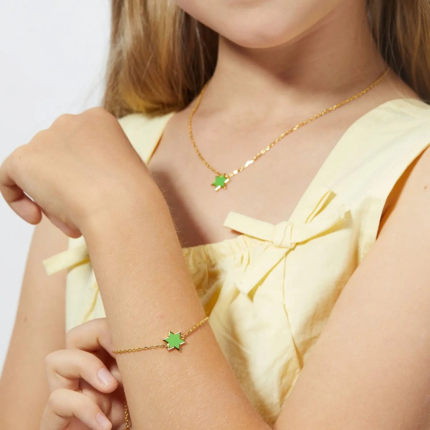 Petit Star of David Bracelet in Green Anna Zuckerman