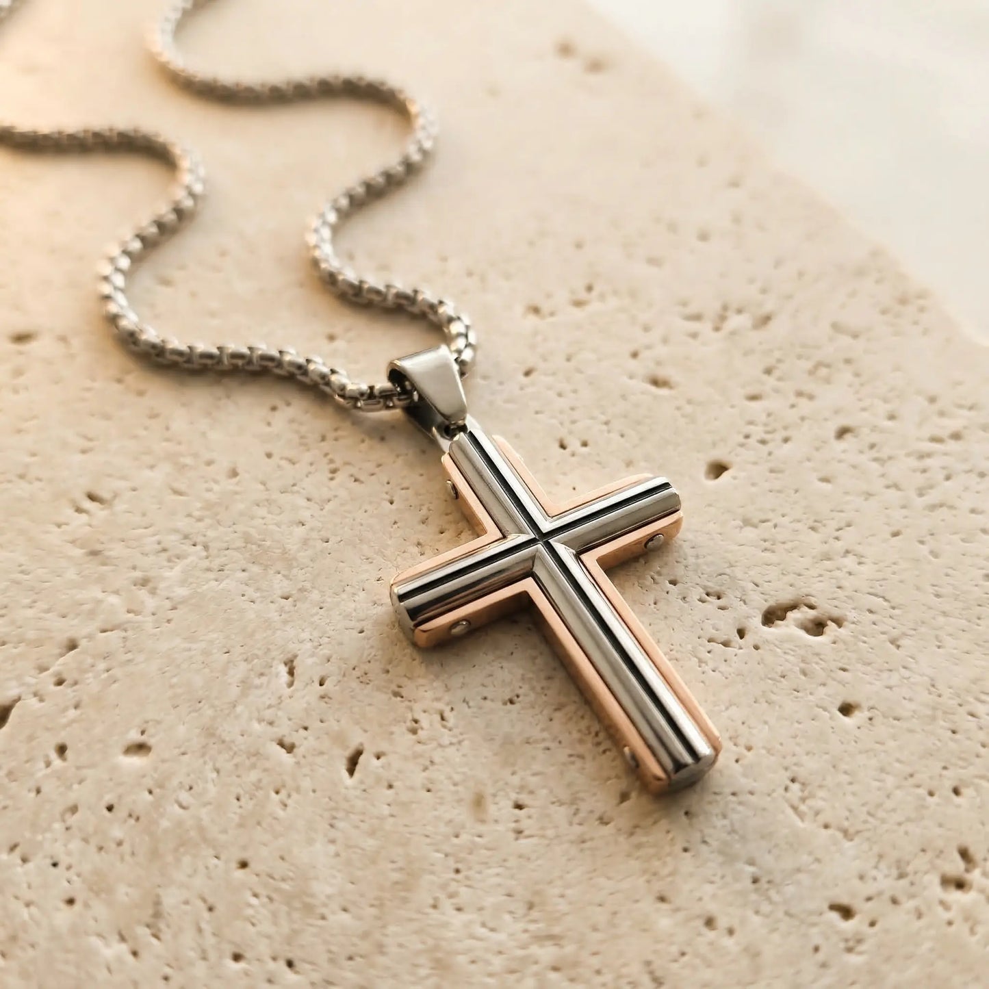 Reid Cross Necklace Anna Zuckerman