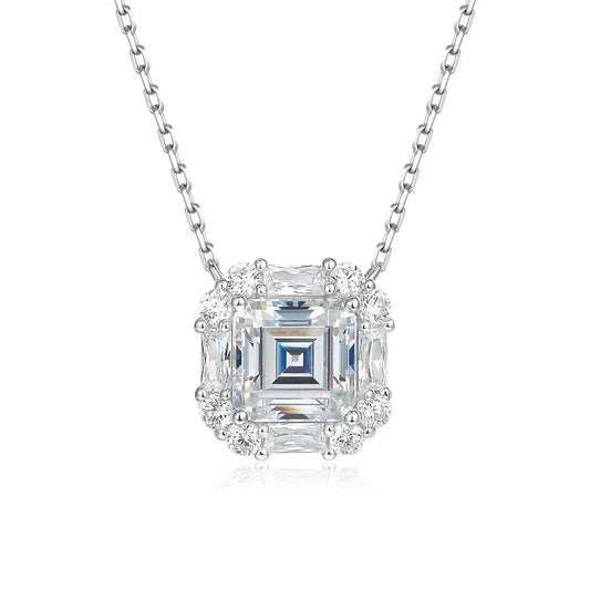 Solesta Necklace in G/H Color Crystalline Anna Zuckerman