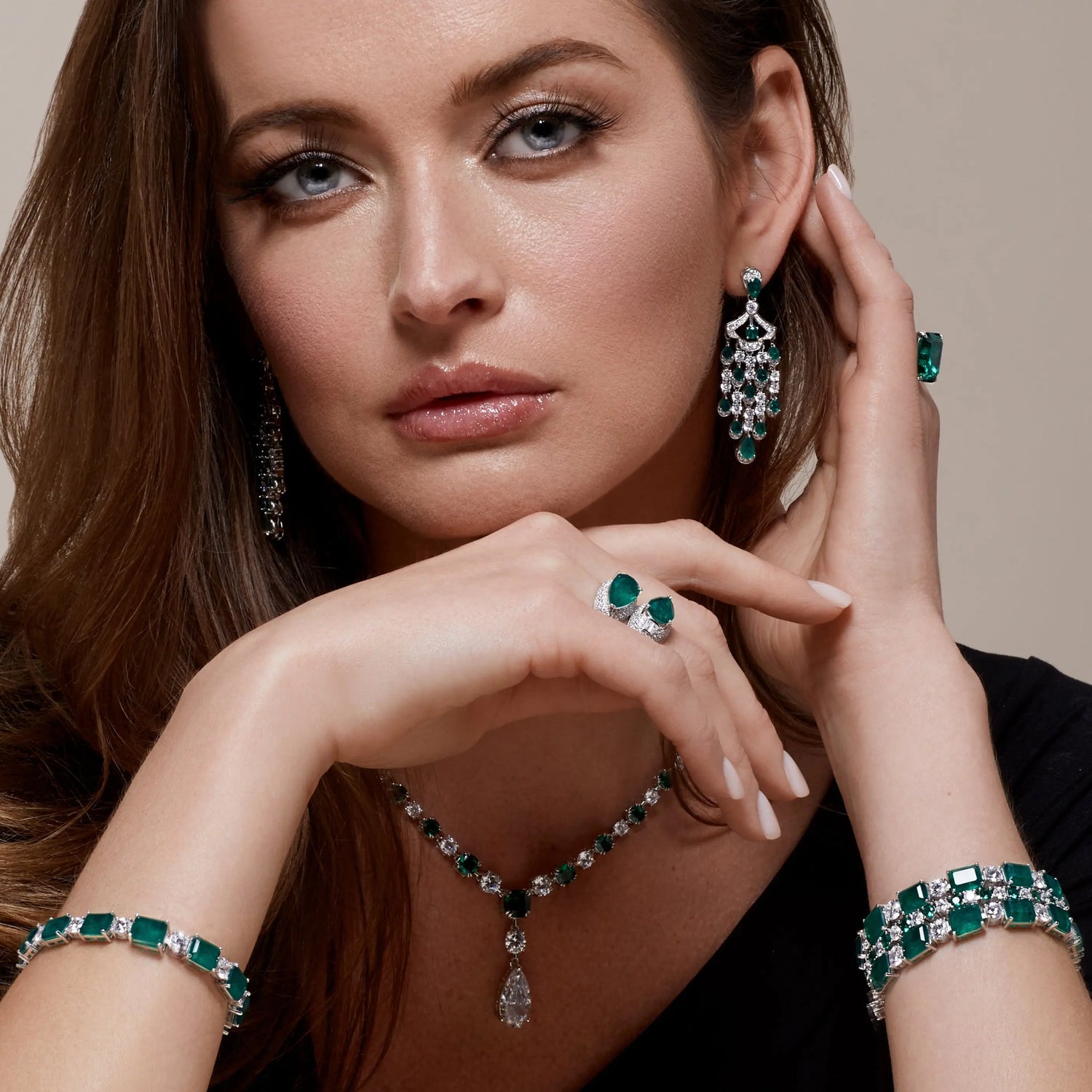 The Manhattan Necklace Anna Zuckerman