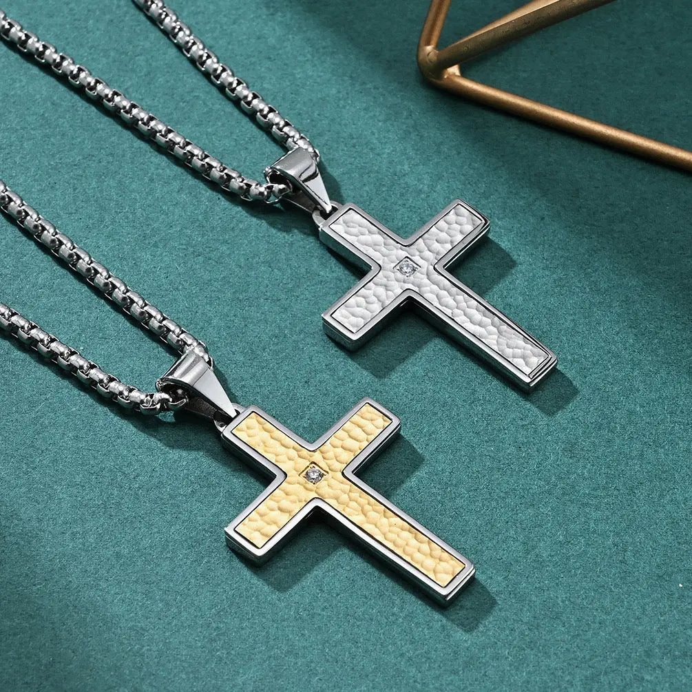 Thorren Cross Necklace Anna Zuckerman
