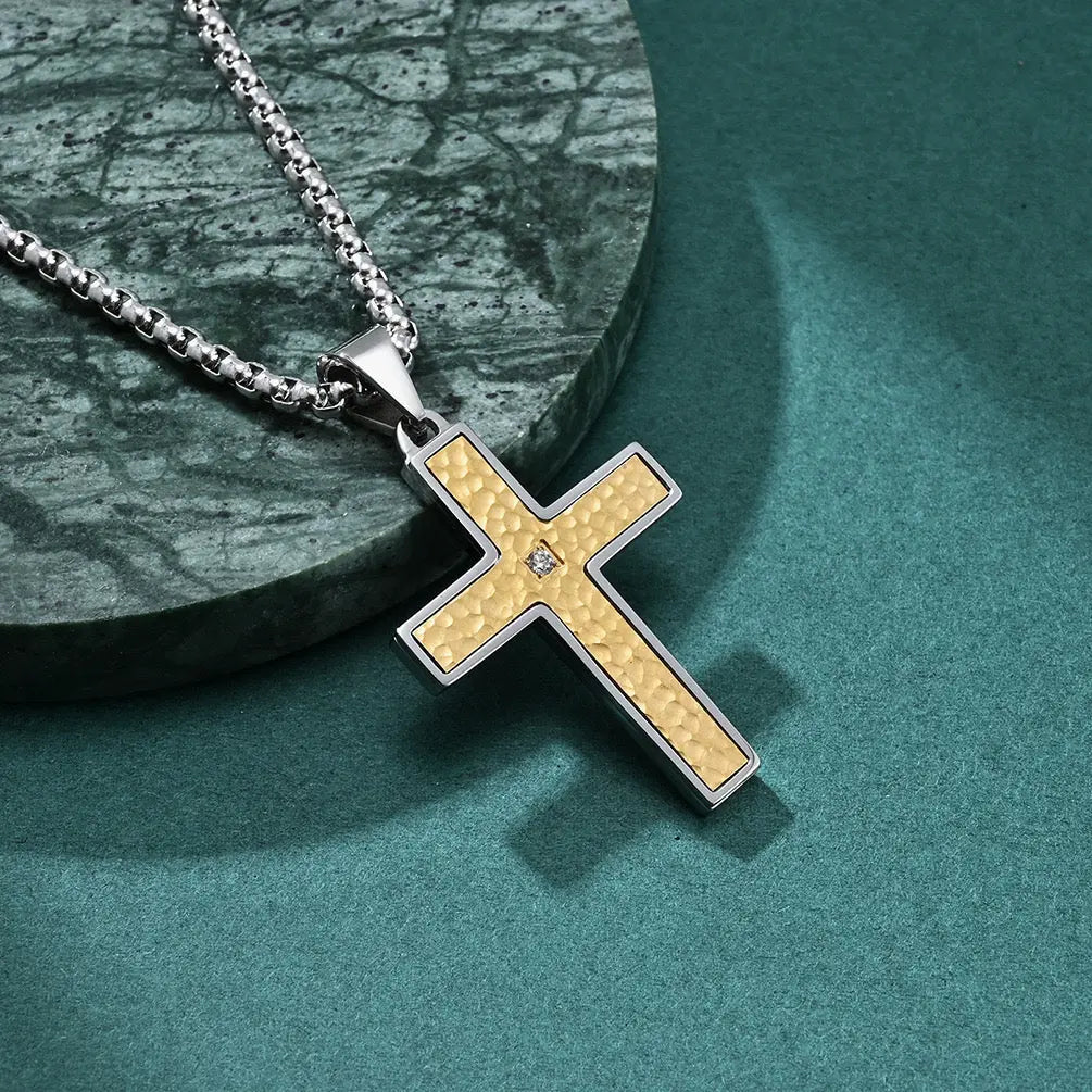 Thorren Cross Necklace Anna Zuckerman