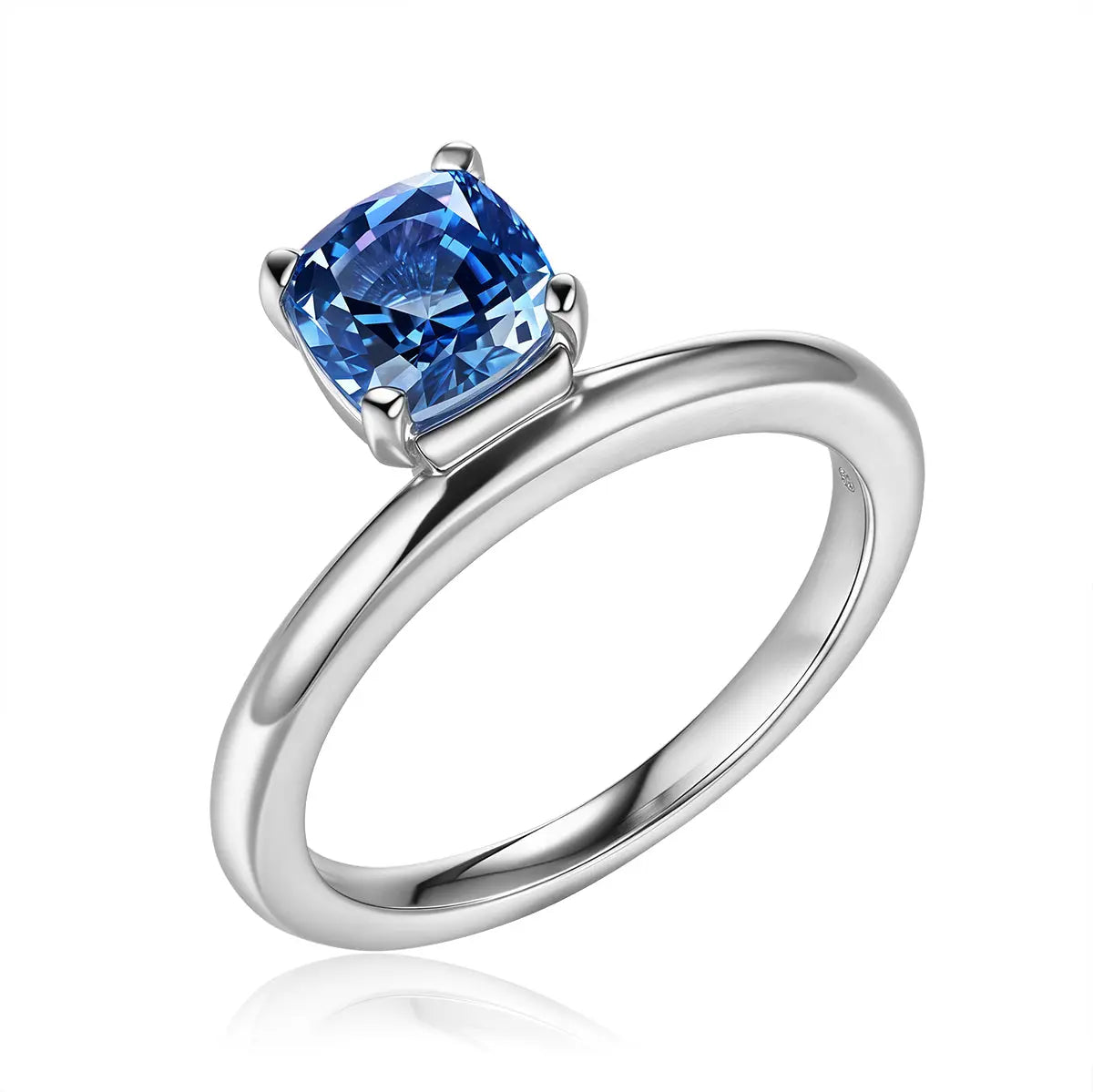 Velvet Ring in Tanzanite Anna Zuckerman