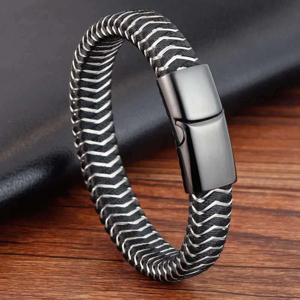 Volt Cable Men's Bracelet Anna Zuckerman