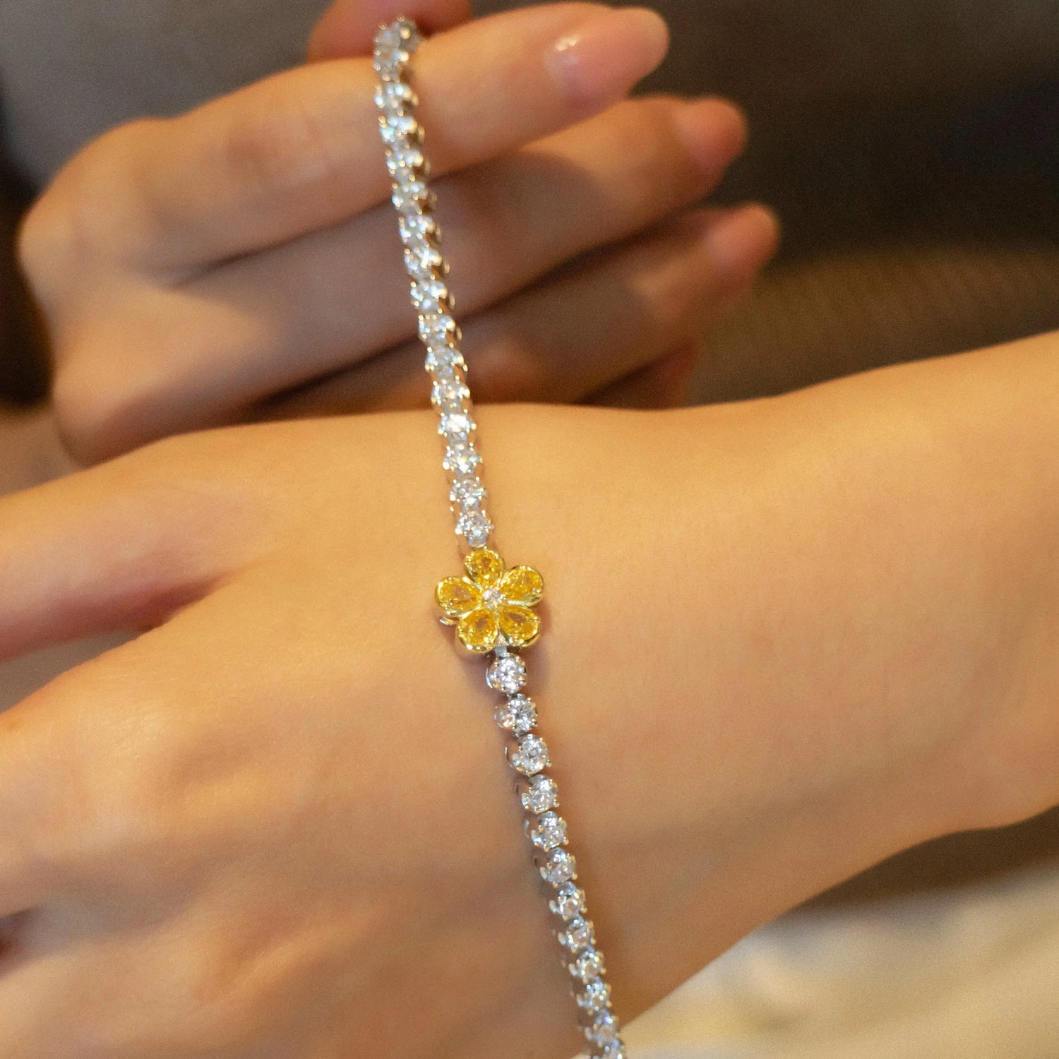 Zahra 8 Carat Bracelet Anna Zuckerman