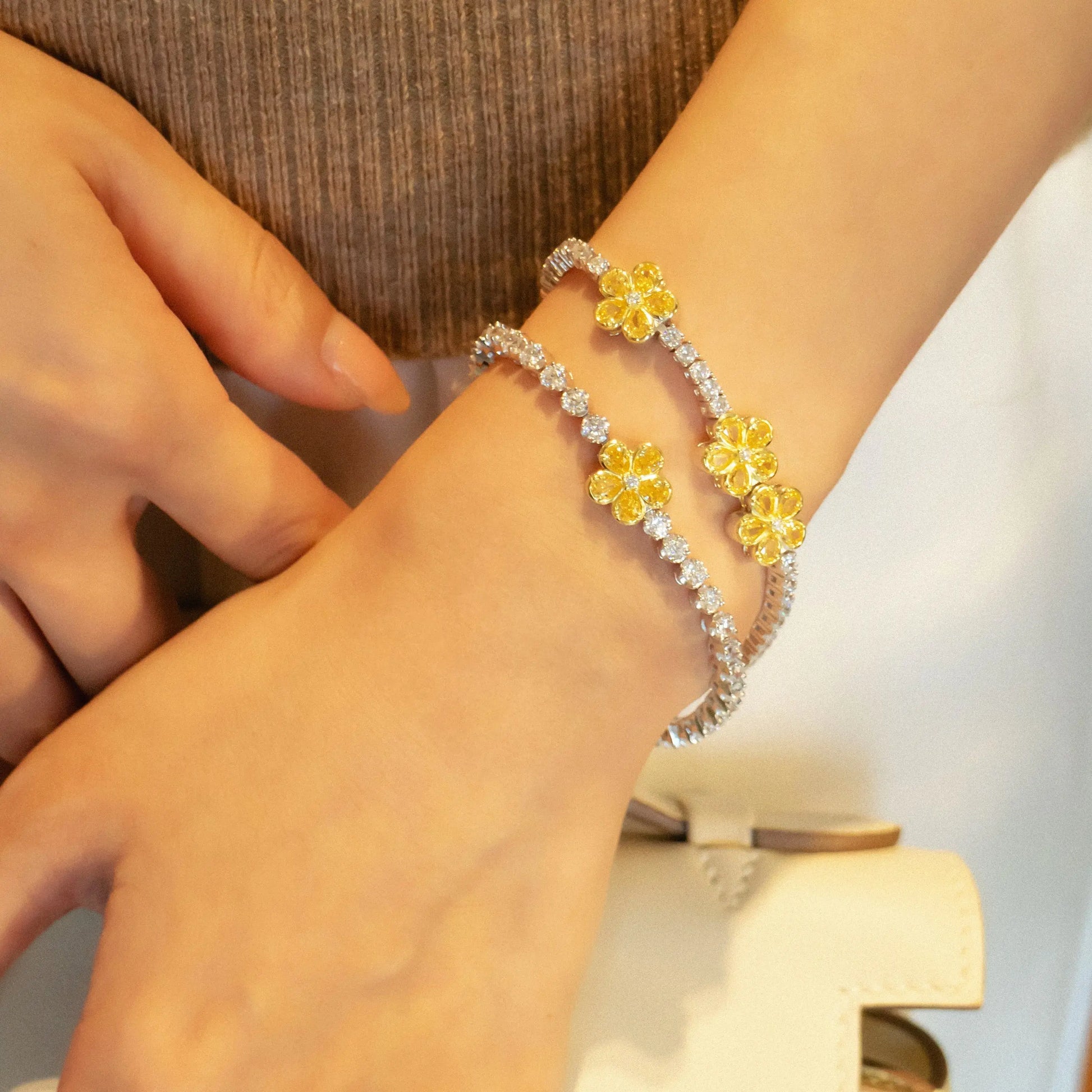 Zahra 8 Carat Bracelet Anna Zuckerman