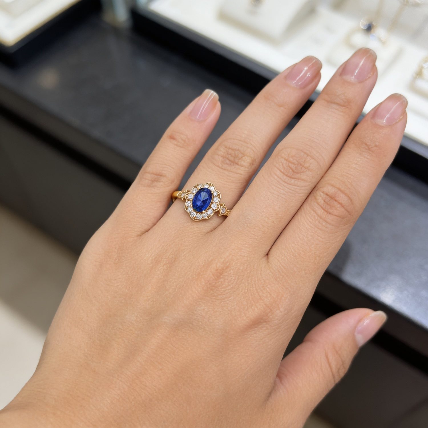 Belle Floral Halo Ring