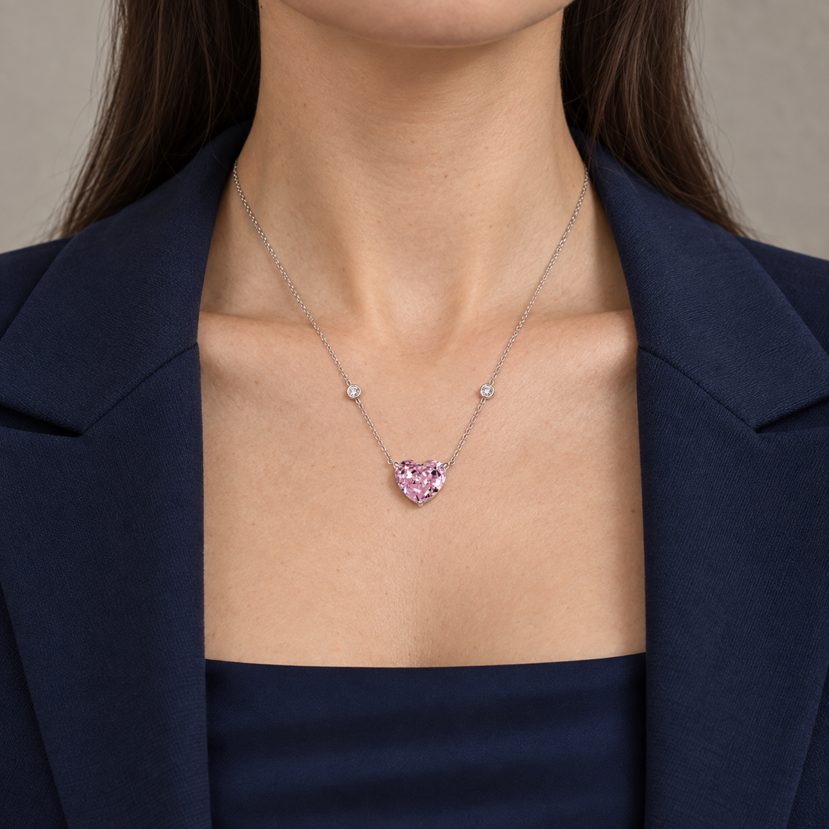 Chloe Zoe Necklace in Argyle Pink