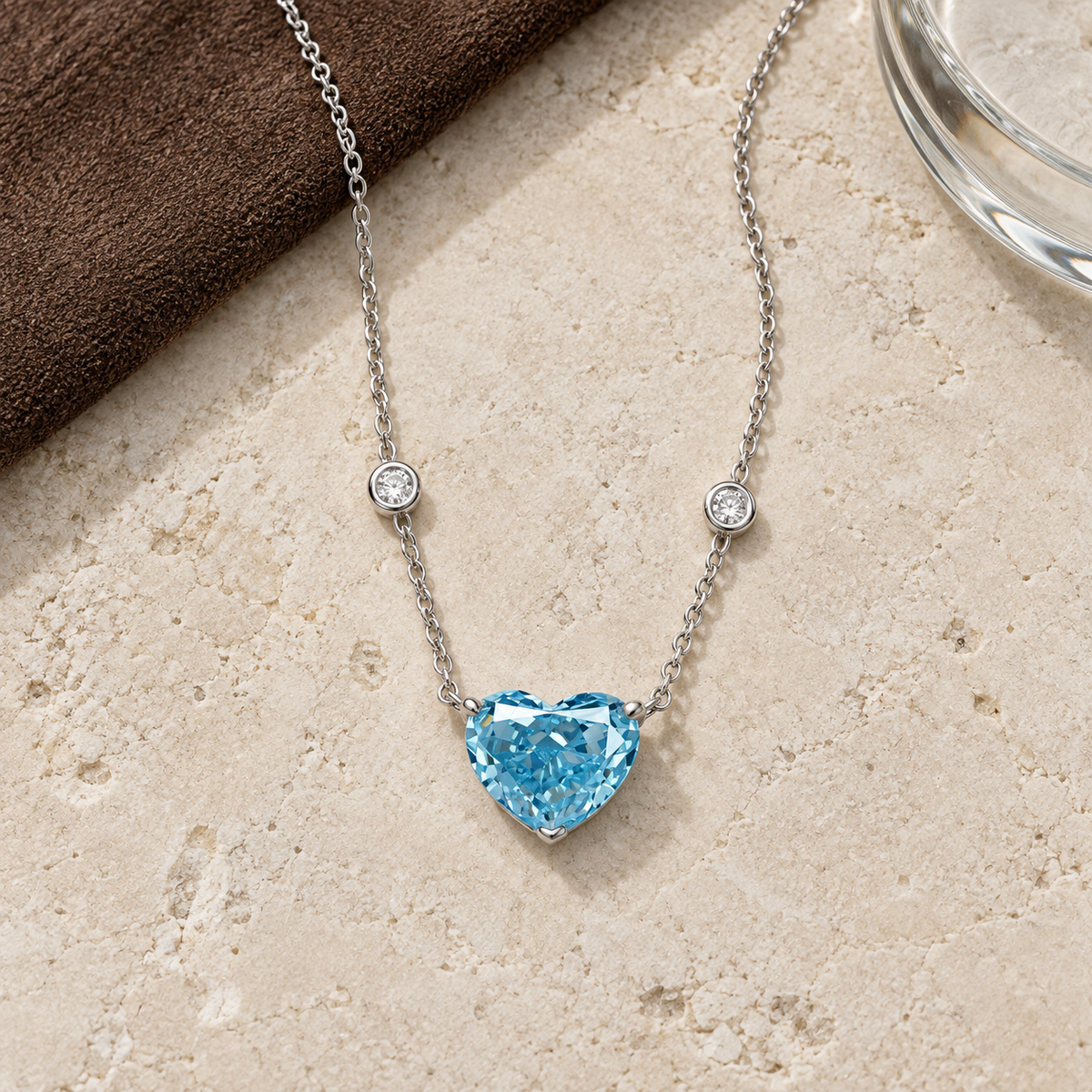 Chloe Zoe Necklace in Aquamarine