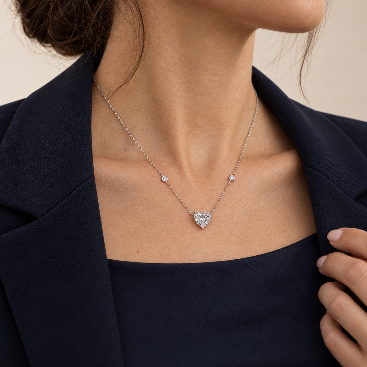 Chloe Zoe Necklace in White Crystalline