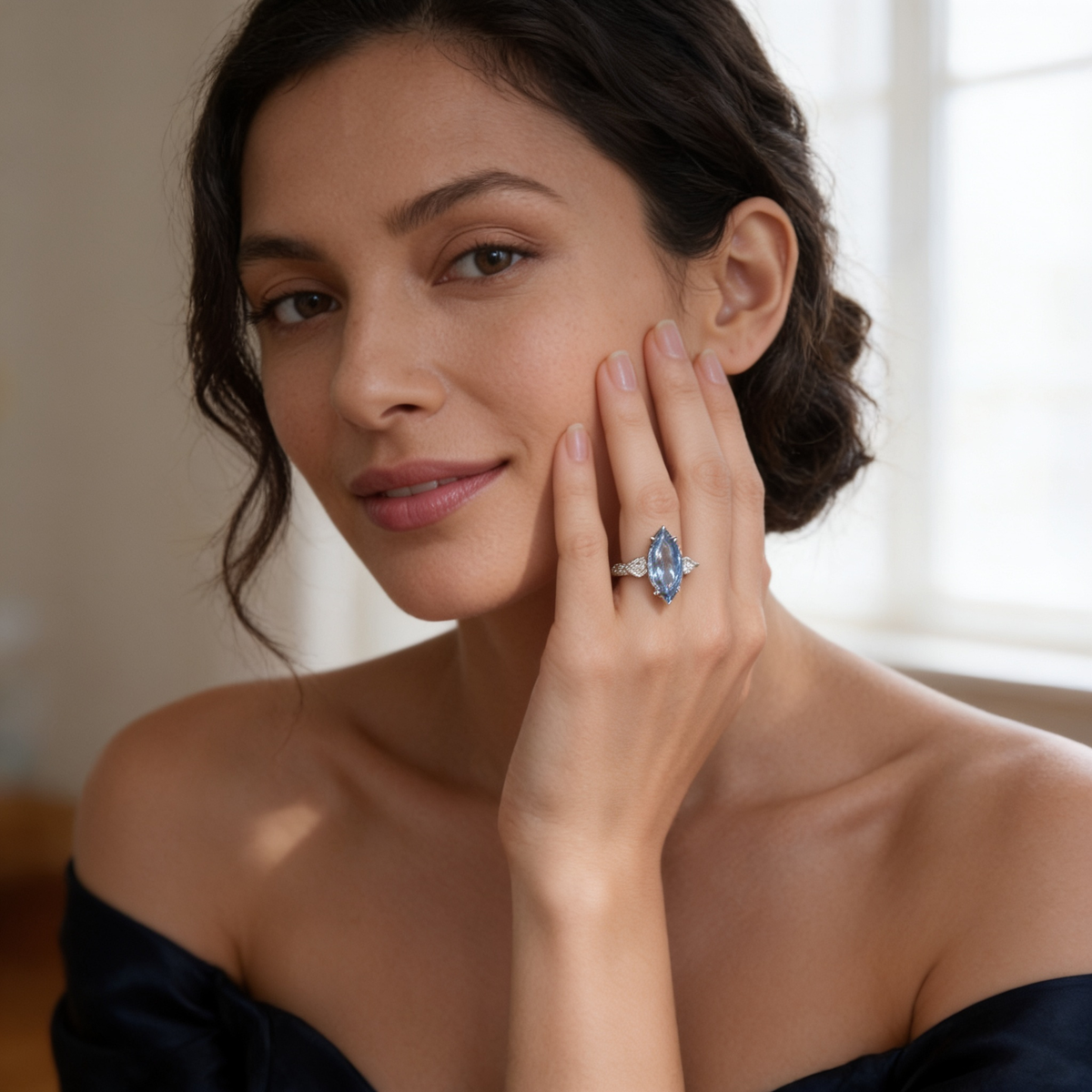 Mariana 3 Stone Ring in Aquamarine
