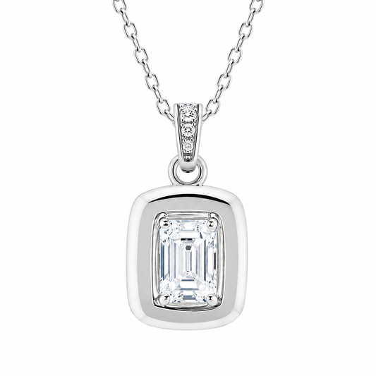 Lucky Edge Necklace in Platinum