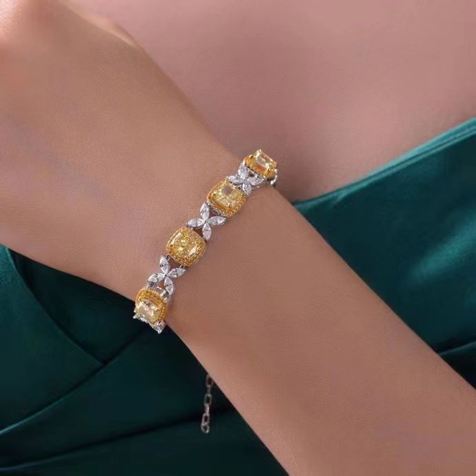 Diana 40 Canary Yellow Bracelet - Anna Zuckerman Luxury Necklaces