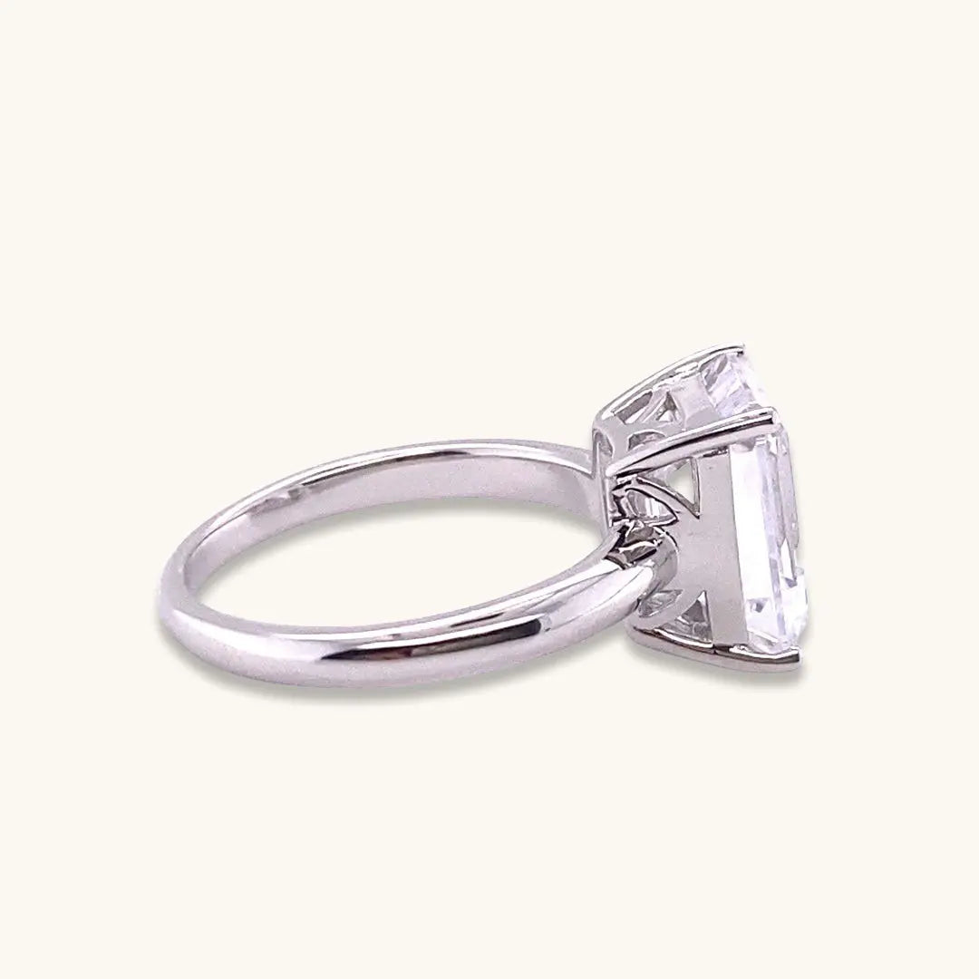 Grace 44 Diamond White 4ct Ring - Anna Zuckerman Luxury Rings