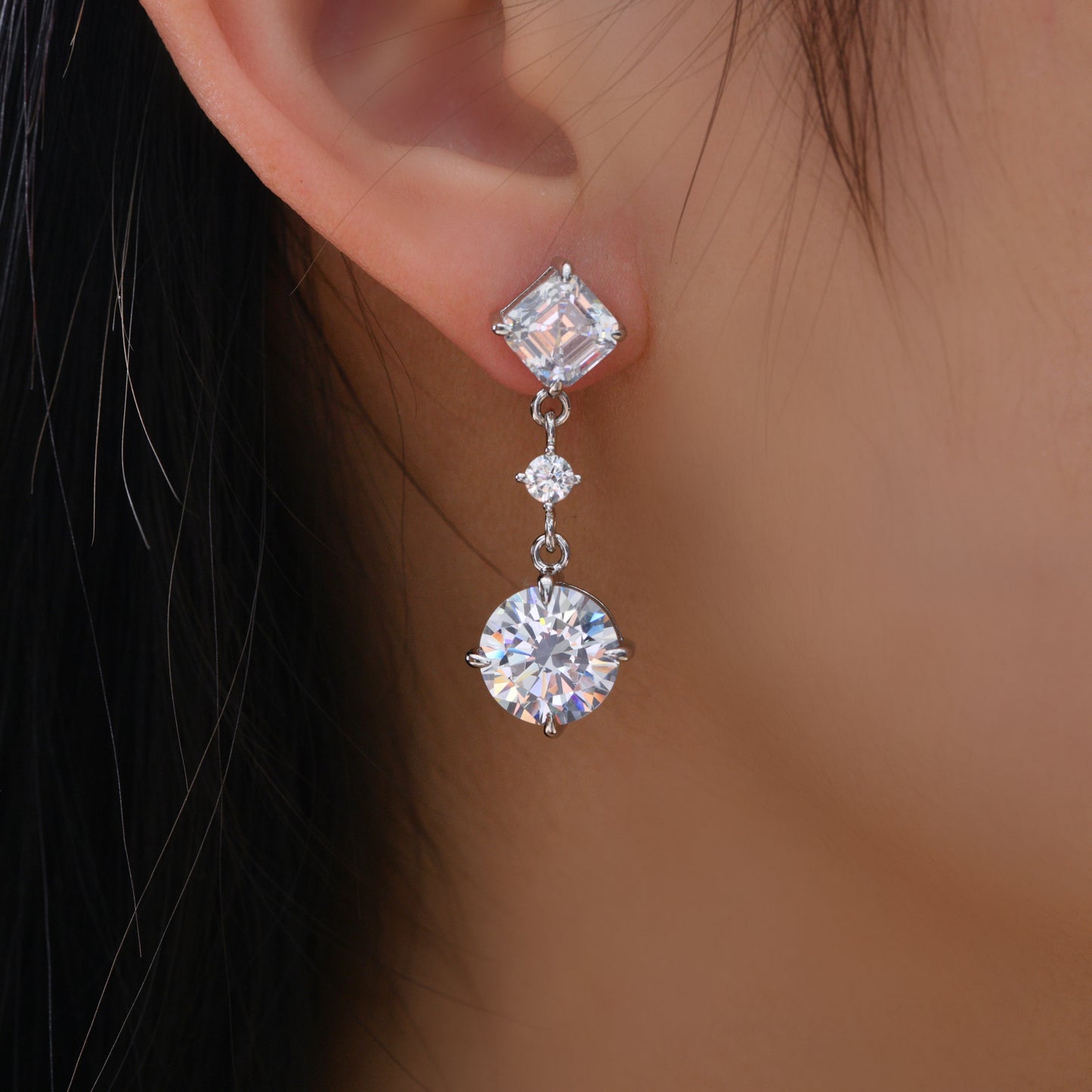 Anastasia 05 Diamond White Earrings - Anna Zuckerman Luxury Earrings